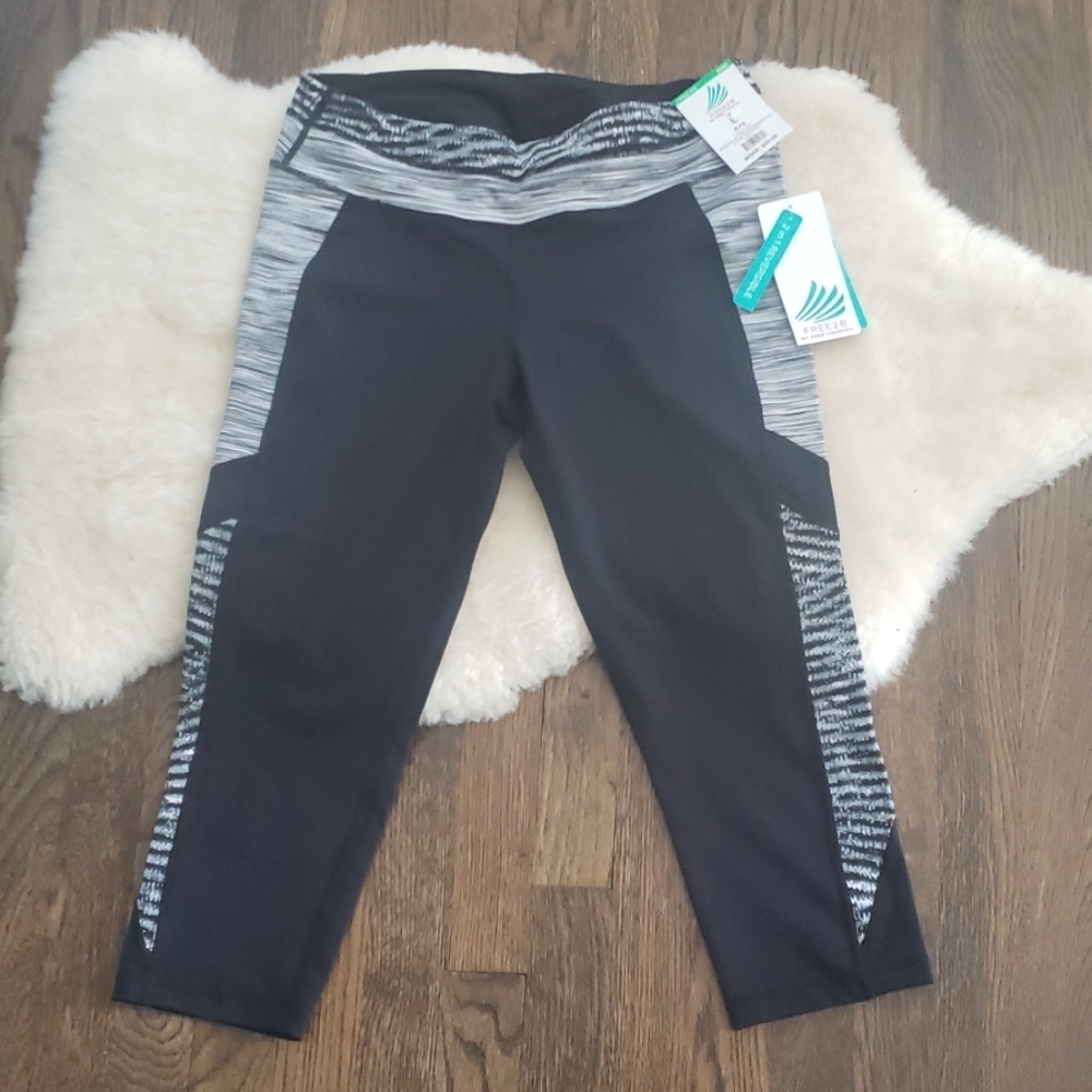 2 in 1 Reversible Capris